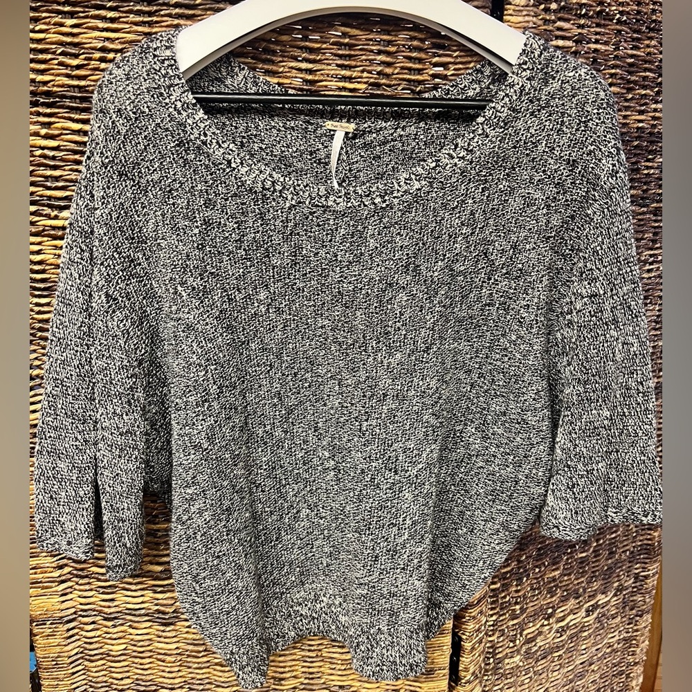 Free People Gray Crew Neck Sweater Soft Knit- Size: Small